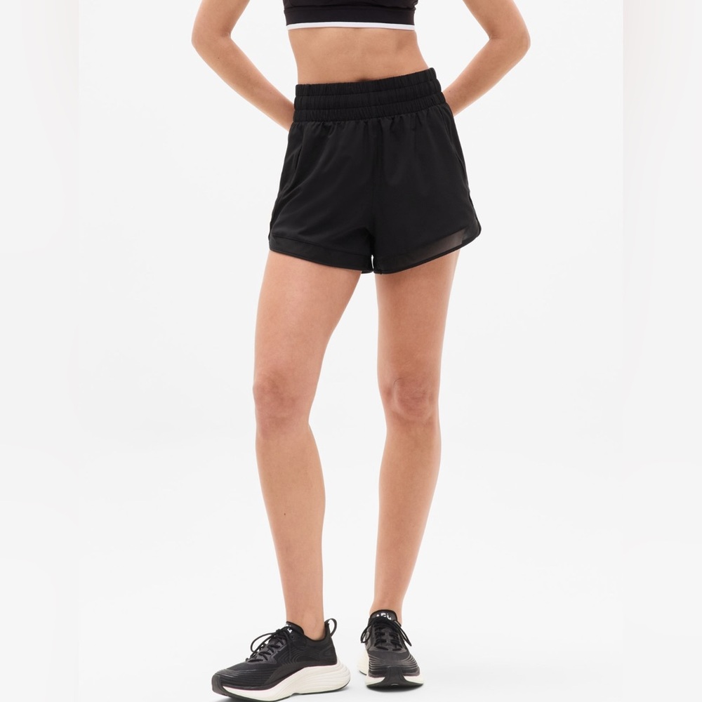 Athleta Mesh Racer Run Shorts High Rise Size Small